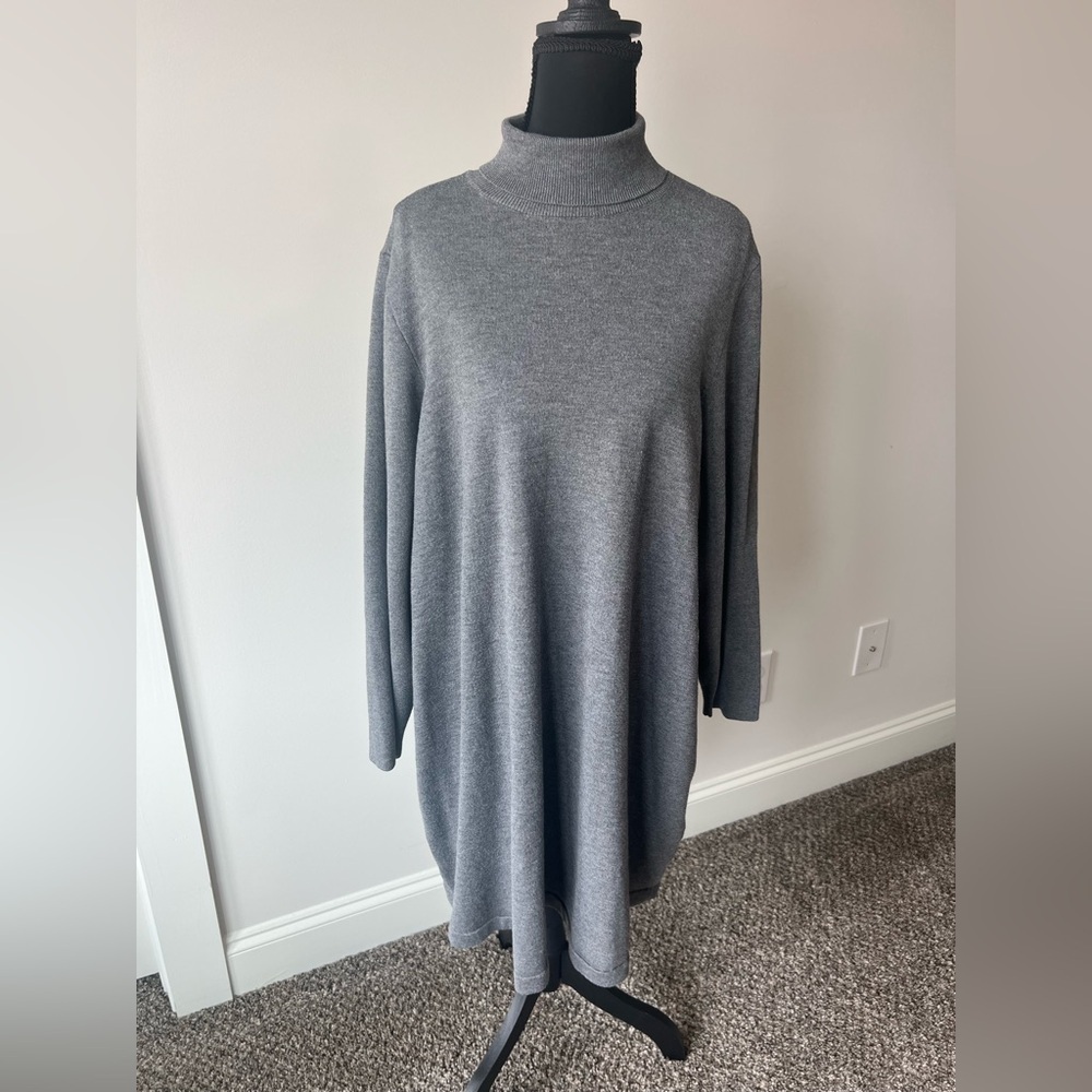 AGB Dress Lightweight Turtleneck Sweater Dress Flowy Rayon